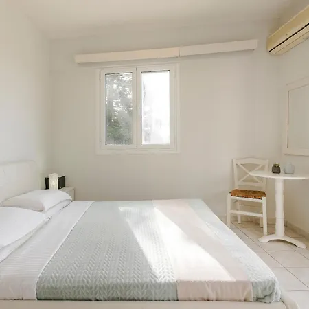 Sofi Bed & Breakfast 3*